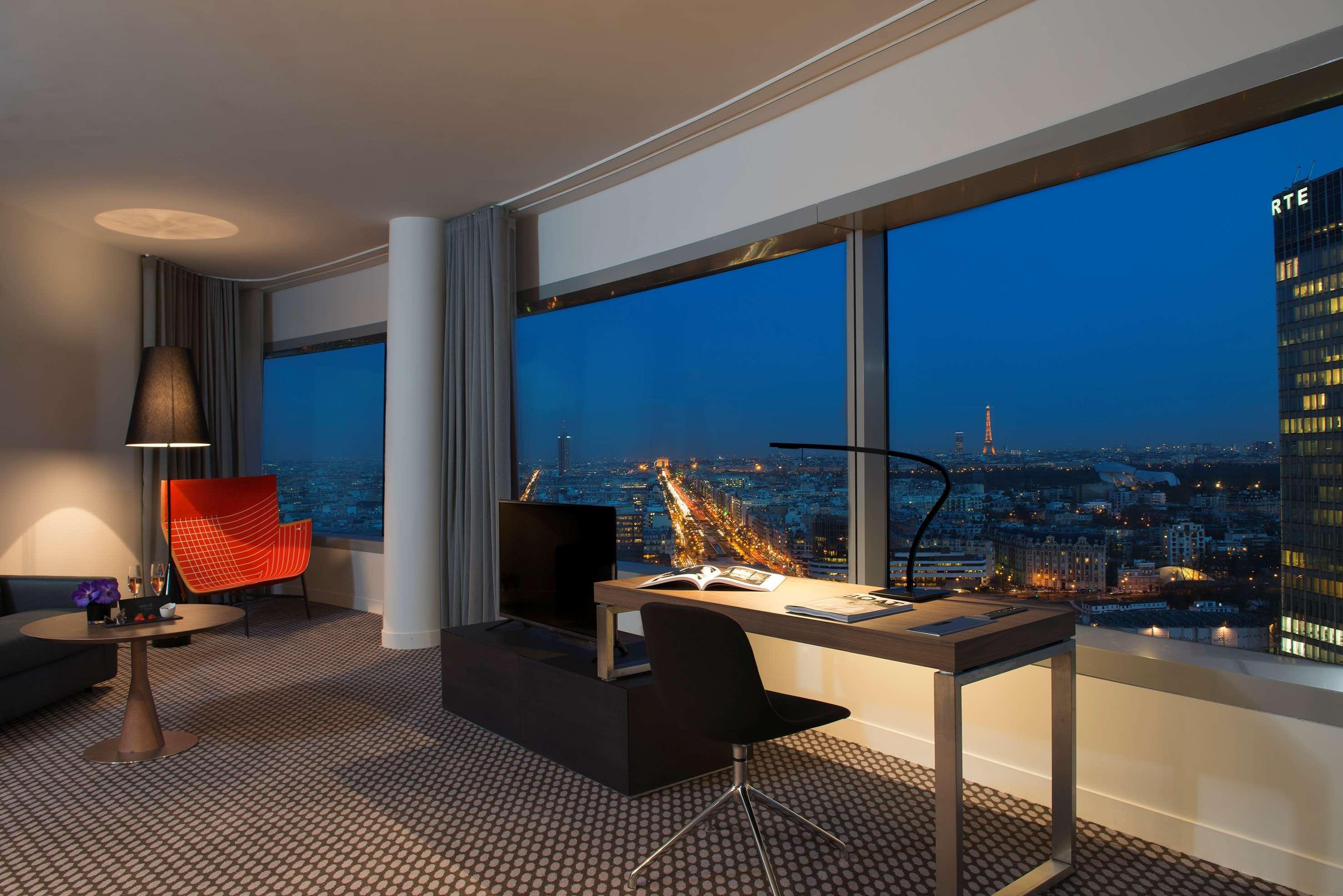Hotel Melia Paris La Defense Courbevoie Esterno foto