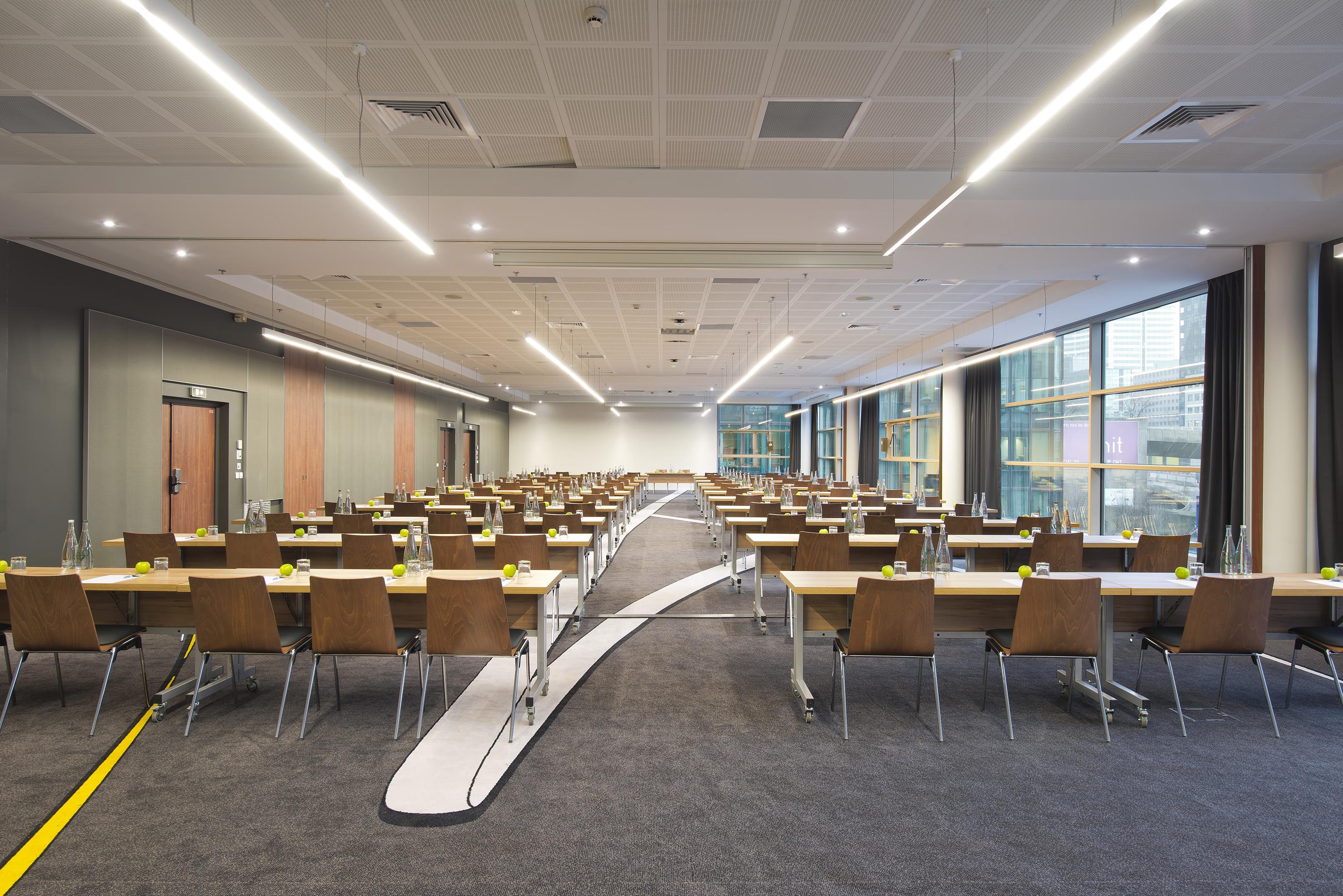 Hotel Melia Paris La Defense Courbevoie Esterno foto