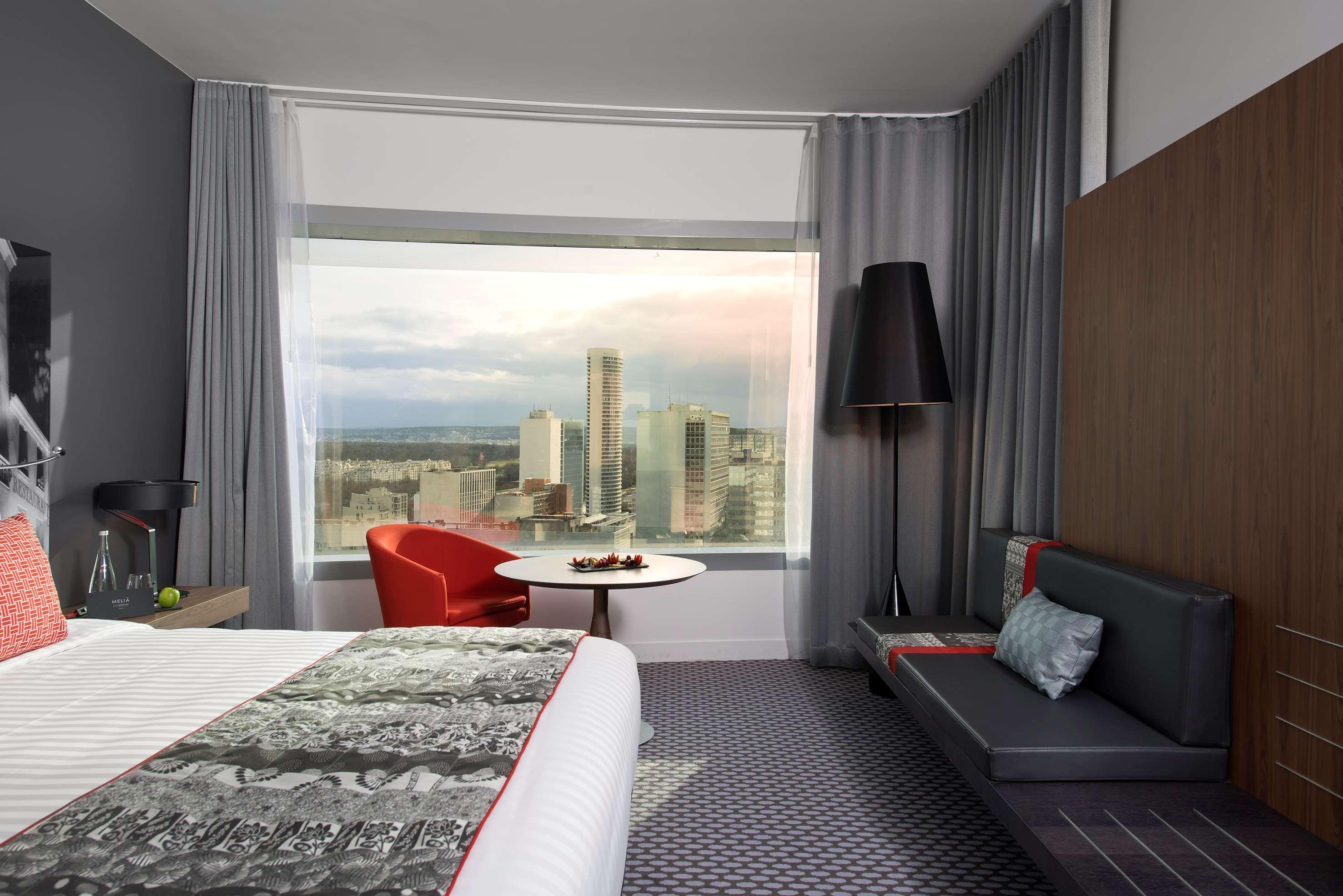 Hotel Melia Paris La Defense Courbevoie Esterno foto